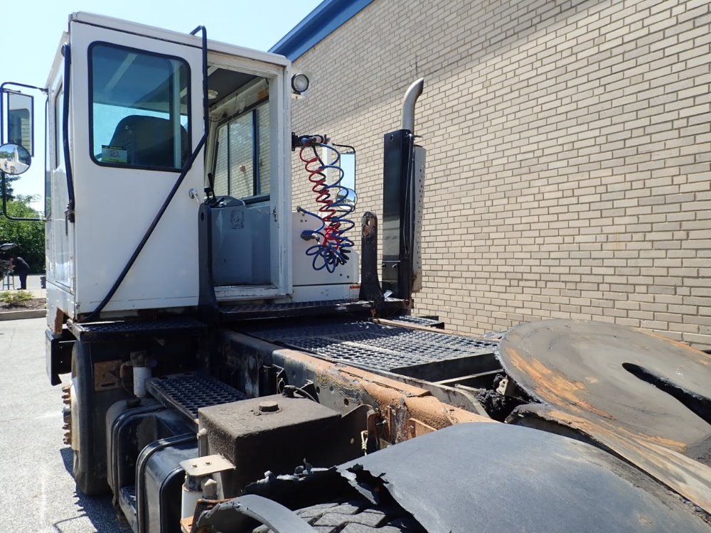 Kalmar Terminal Tractor/switch Truck - 4x2