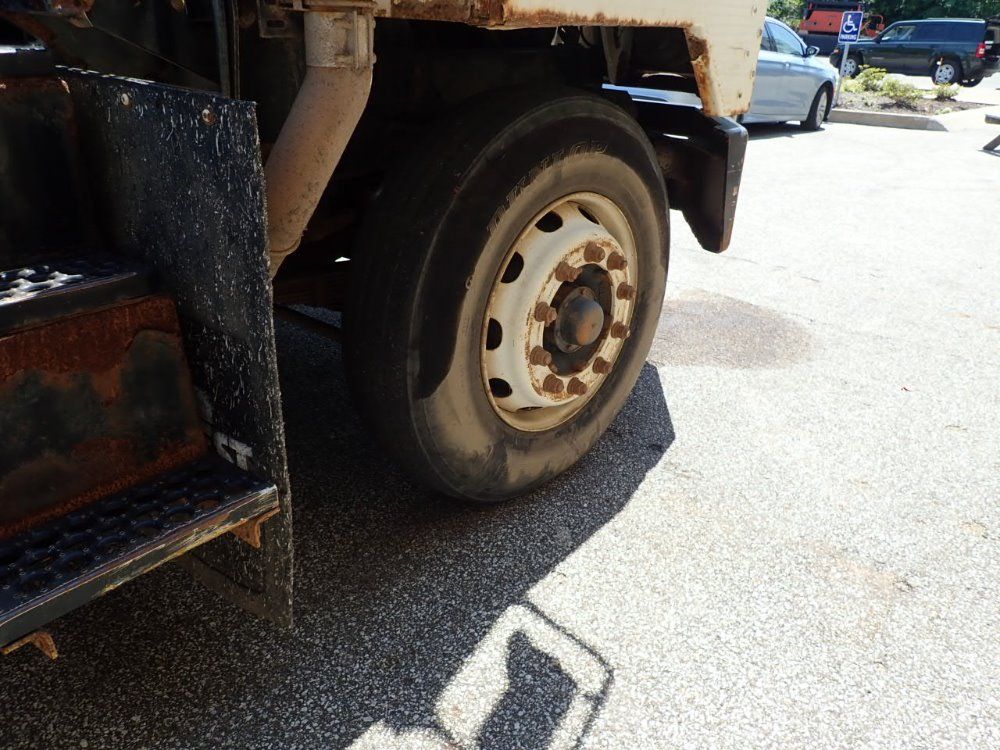 Kalmar Terminal Tractor/switch Truck - 4x2