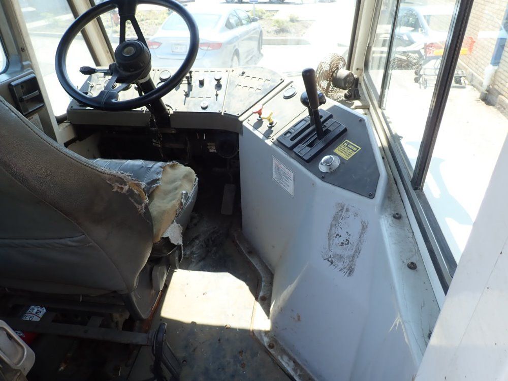 Kalmar Terminal Tractor/switch Truck - 4x2