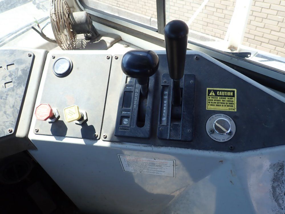 Kalmar Terminal Tractor/switch Truck - 4x2