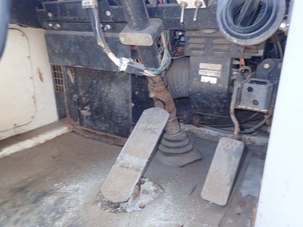 Kalmar Terminal Tractor/switch Truck - 4x2