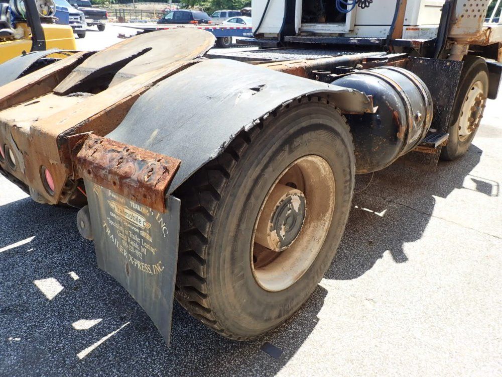 Kalmar Terminal Tractor/switch Truck - 4x2