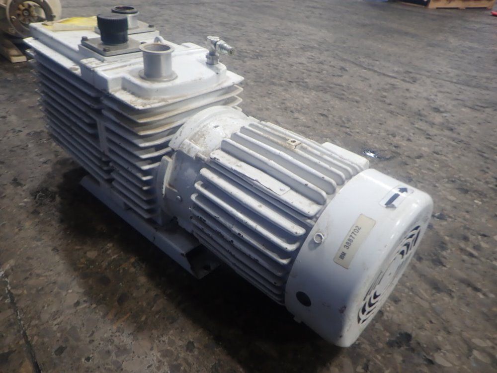 Leybold-heraeus Vacuum Pump