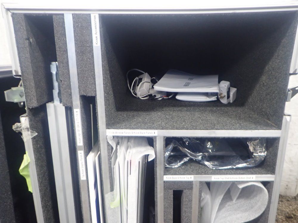 Xvine Portable Kiosk W/traveling Case