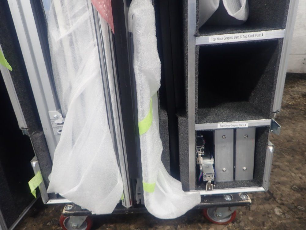 Xvine Portable Kiosk W/traveling Case