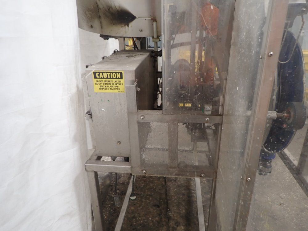 New England Machinery Bottle Descrambler