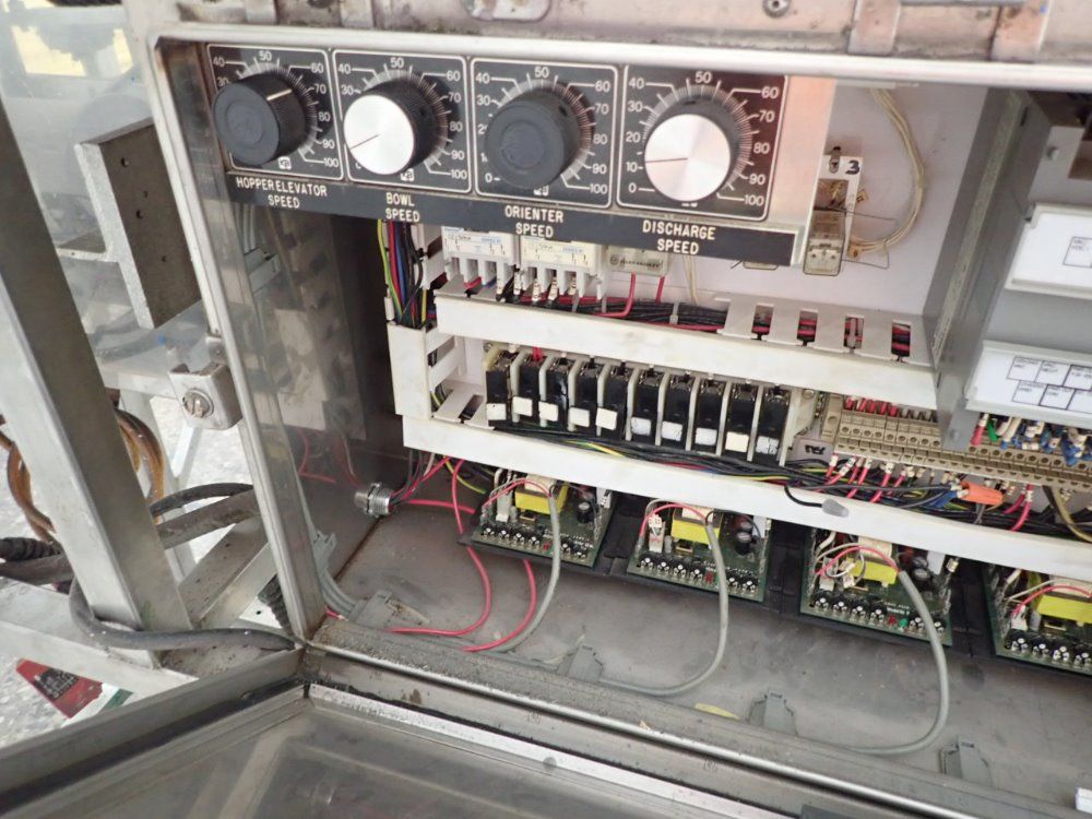 New England Machinery Bottle Descrambler