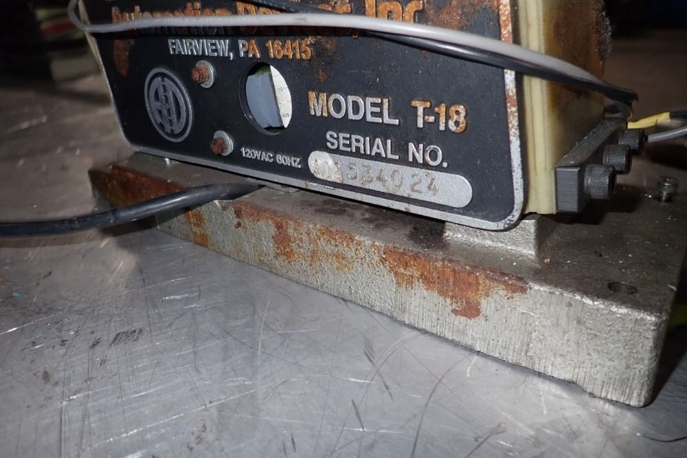 Automation Devices Vibratory Feeder