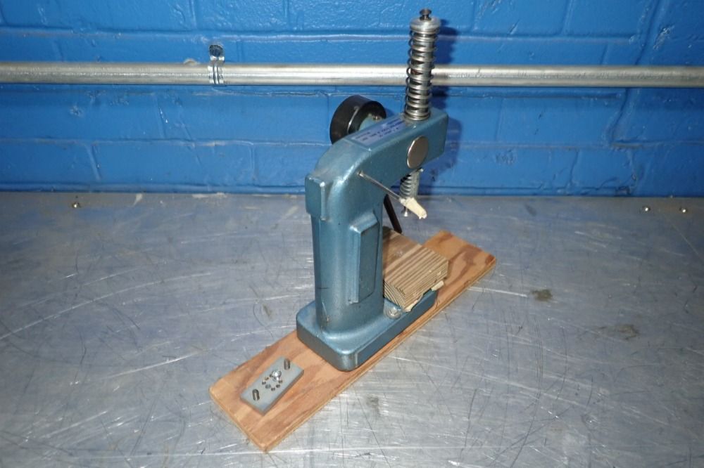 Janesville Tool & Mfg. Manual Press