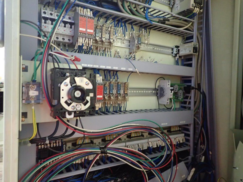 Almega Welding Robot