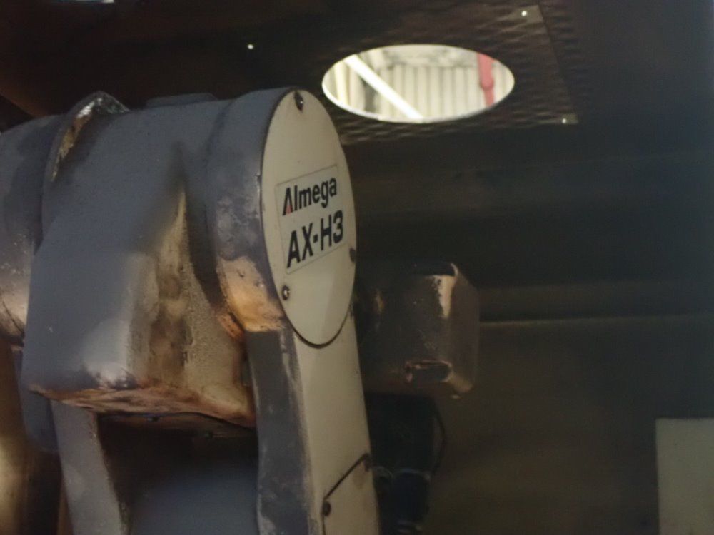 Almega Welding Robot