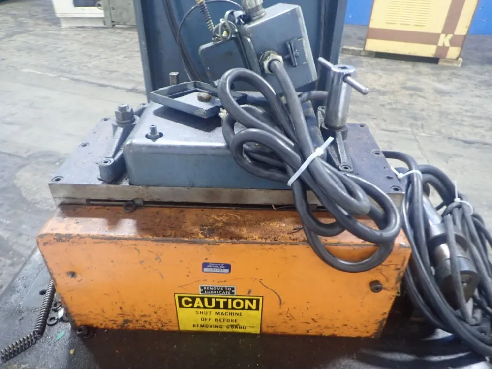 Cooper-weymouth-peterson Roll Straightener