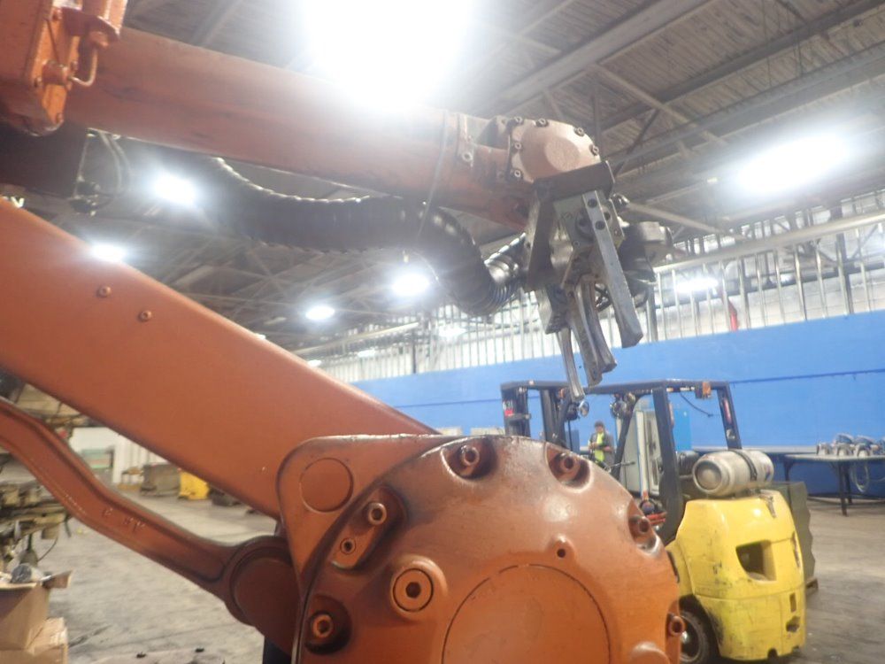 Abb Robot - Irb2400 M2000