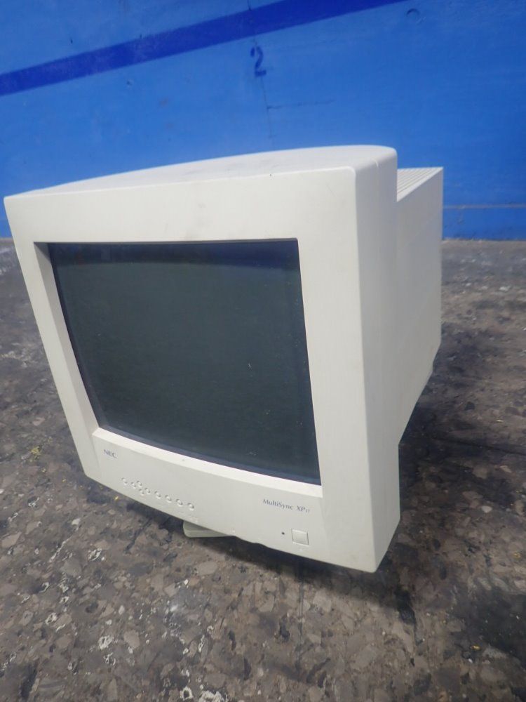 Nec 16" Monitor