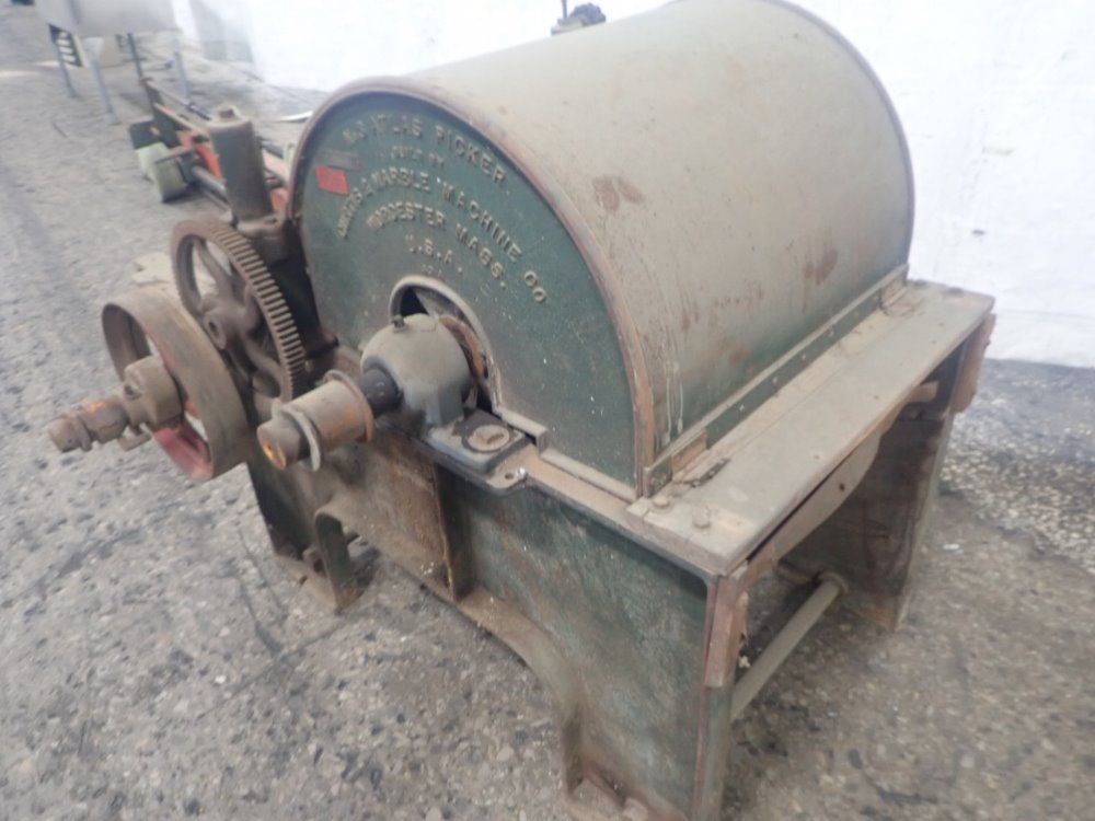 Curtis & Marble Machine Atlas Picker