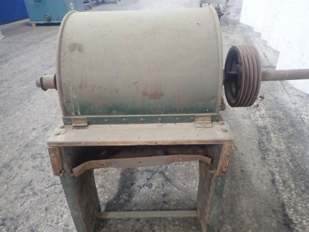 Curtis & Marble Machine Atlas Picker