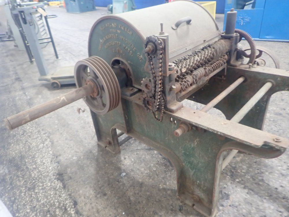 Curtis & Marble Machine Atlas Picker