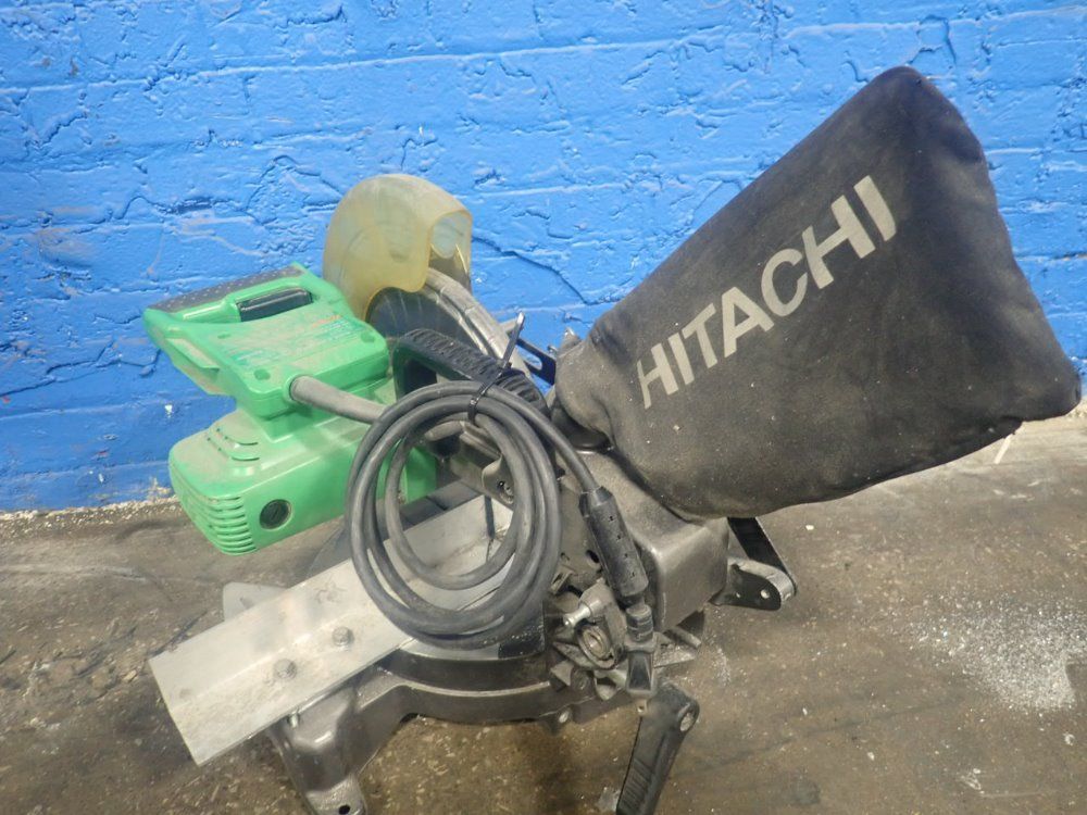 Hitachi Compound Miter Saw