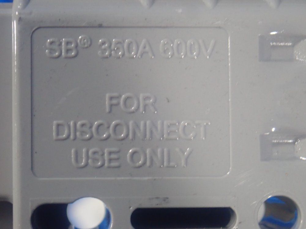 Anderson Power Products Wireway