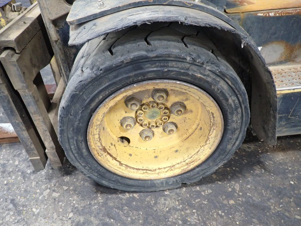 Daewoo 6000# G30e-3 Propane Forklift - G30e-3