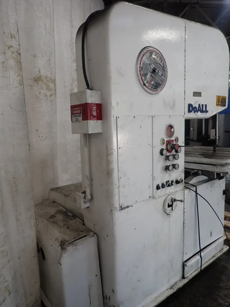 Doall 26" X 13" 41" X 32" Table 2613-3 Vertical Band Saw - 2613-3
