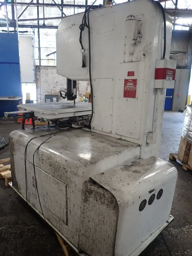 Doall 26" X 13" 41" X 32" Table 2613-3 Vertical Band Saw - 2613-3