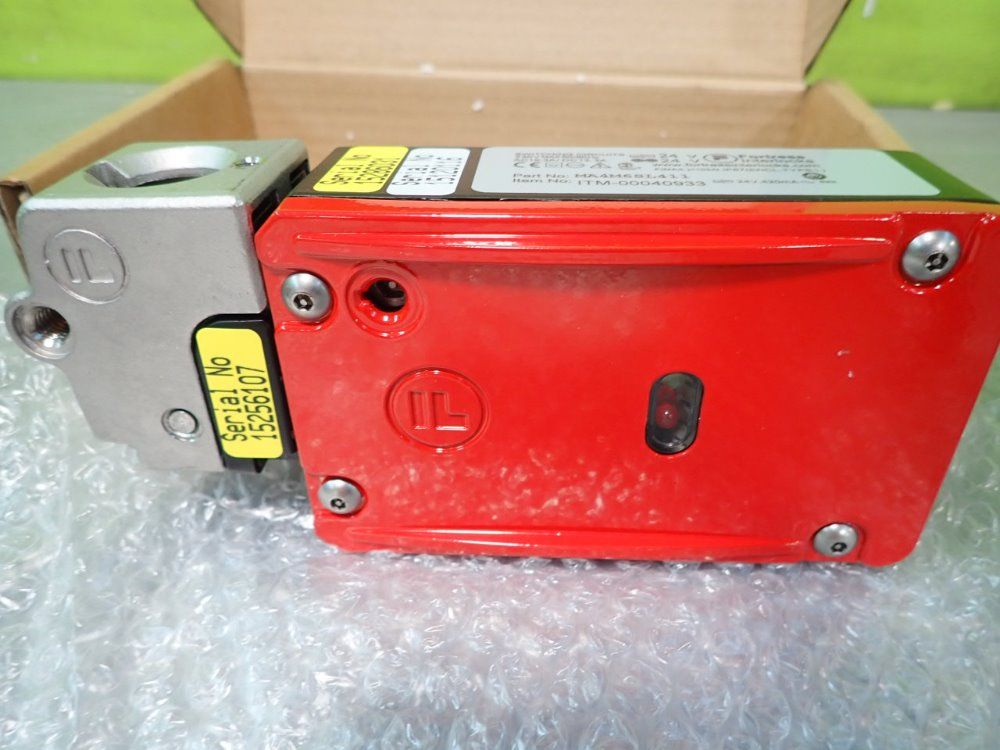Fortress , Ma4m6sl411 Safety Switch Interlock - Ma4m6sl411