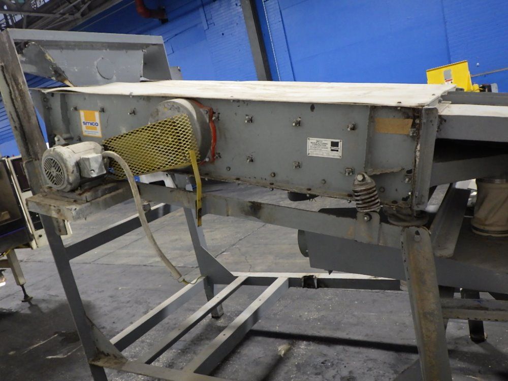 Smico 36" X 72" X 12" Vibratory Screen Conveyor
