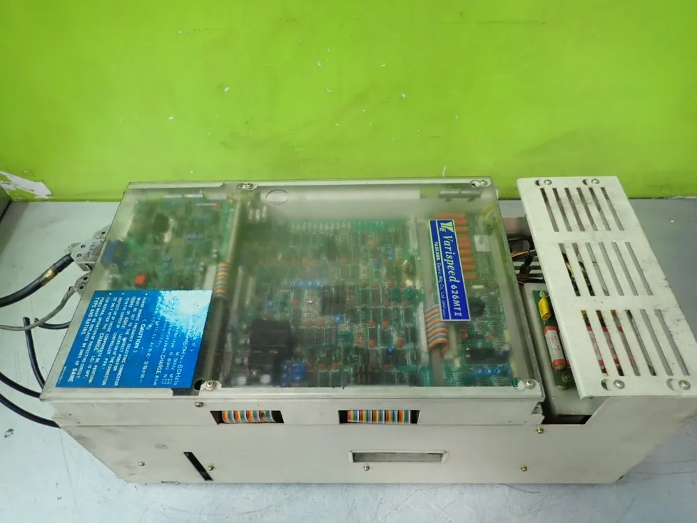 Yaskawa Cimr-mti-11k Transistor Inverter - Cimr-mti-11k