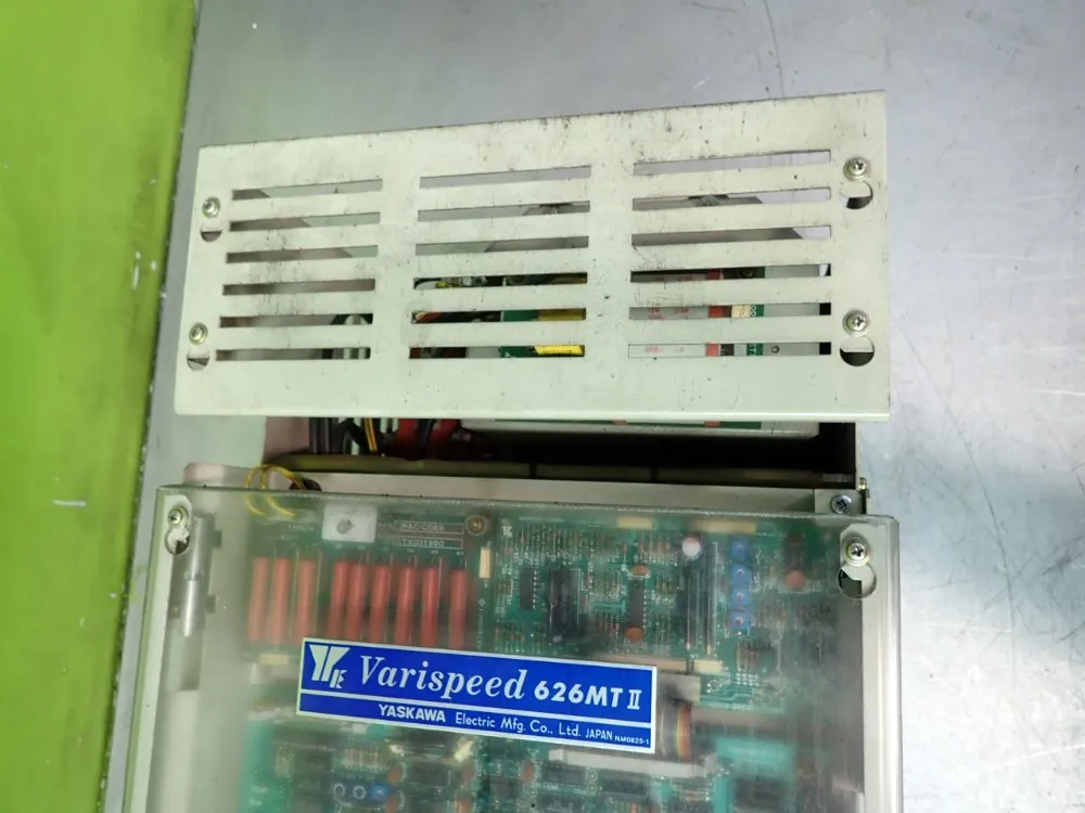 Yaskawa Cimr-mti-11k Transistor Inverter - Cimr-mti-11k