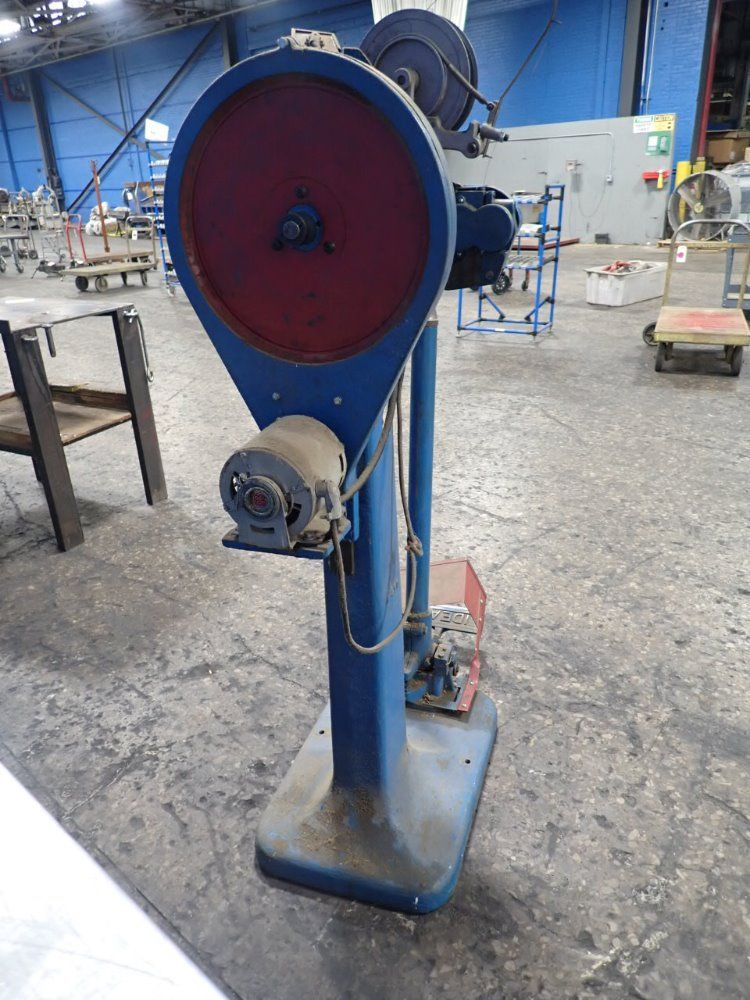 Ideal Stitcher Co. Wire Stitcher