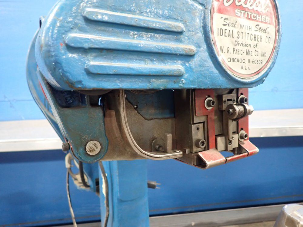 Ideal Stitcher Co. Wire Stitcher