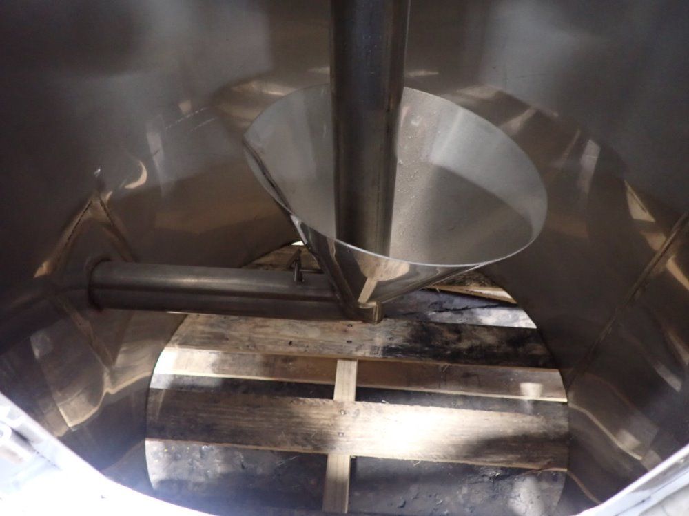 Cincinnati Milacron Hopper