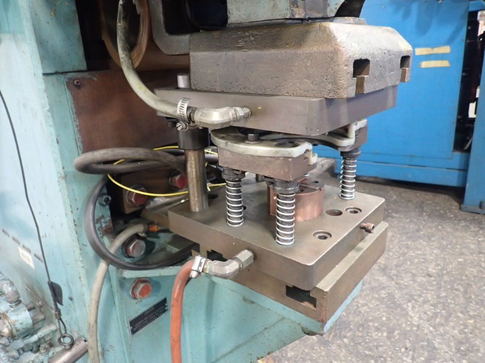 Taylor-winfield 250 Kva Ere-12-250 Spot Welder - Ere-12-250