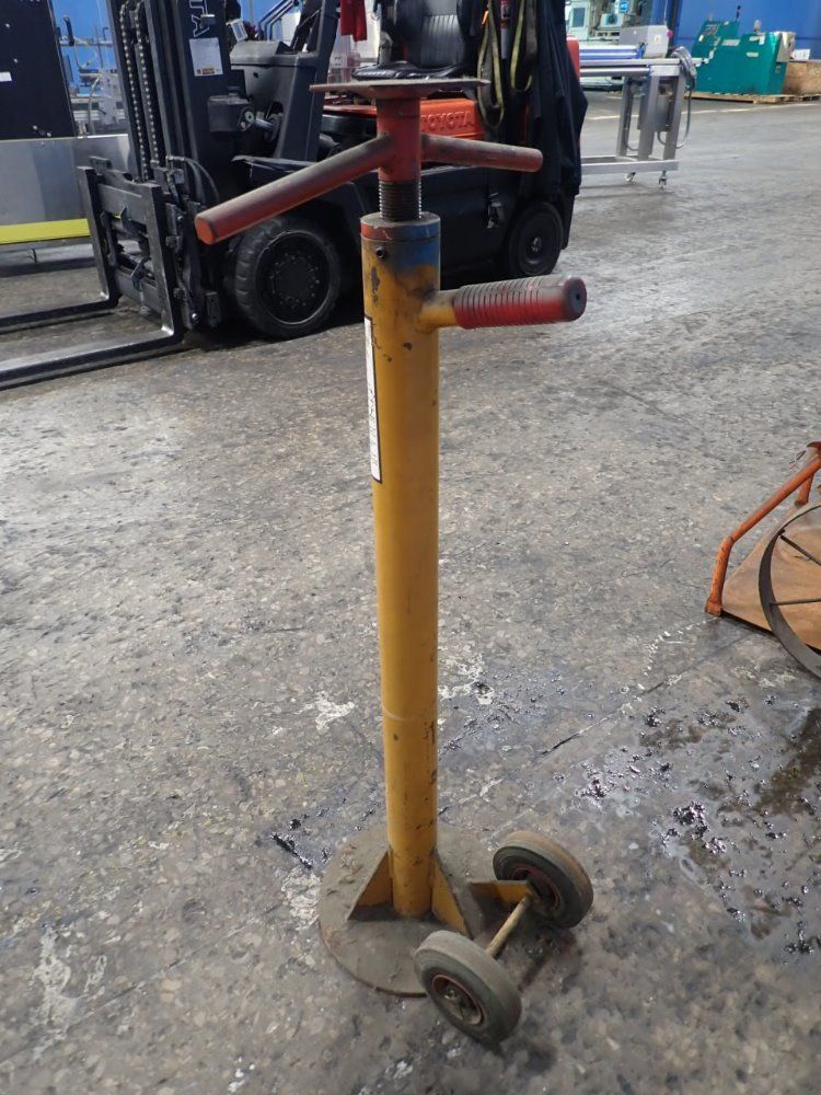 Aldon Co. Trailer Stabilizing Jack