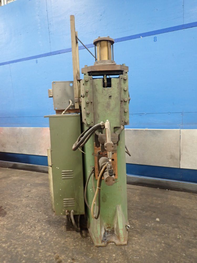 Federal Machine & Welder Spot Welder