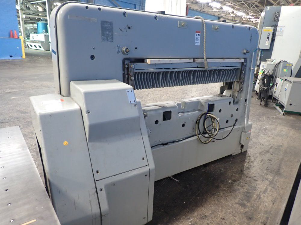 Polar 60" 155 Emc-mon Paper Cutter - 155 Emc-mon