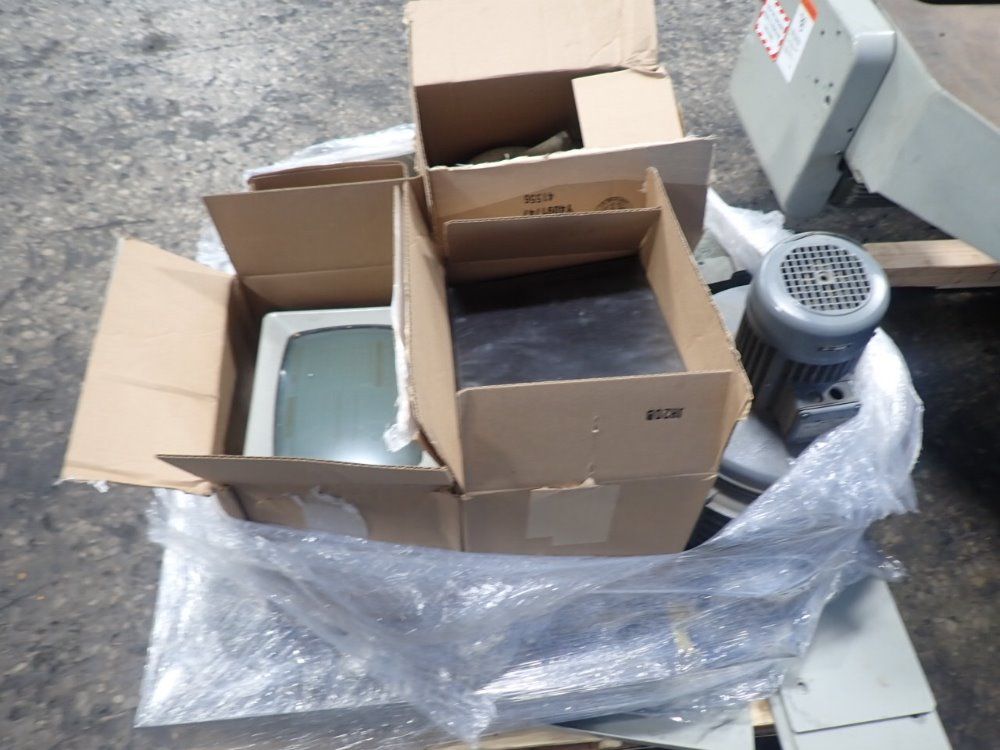 Polar 60" 155 Emc-mon Paper Cutter - 155 Emc-mon