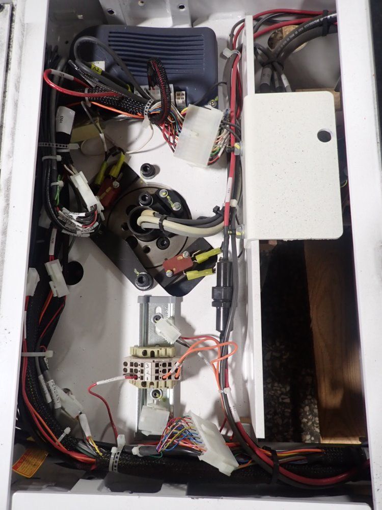 Daifuku Webb Smart Cart Electric Vehicle