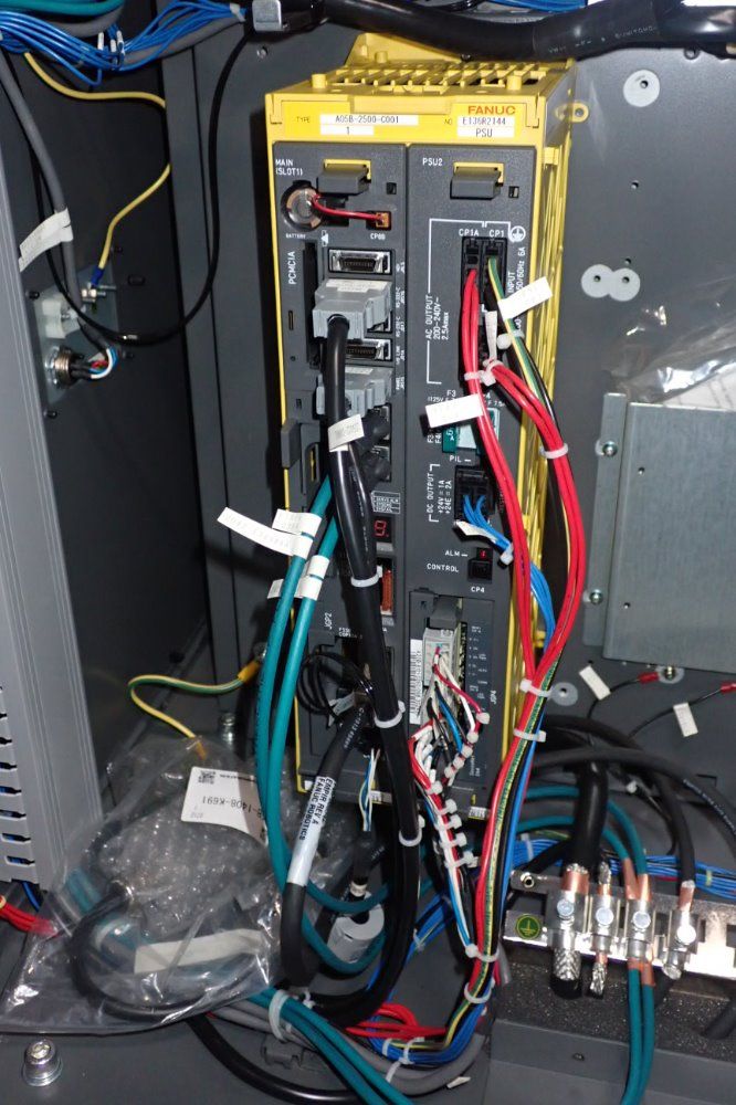 Fanuc R-2000ib/210f Robot - R-2000ib/210f