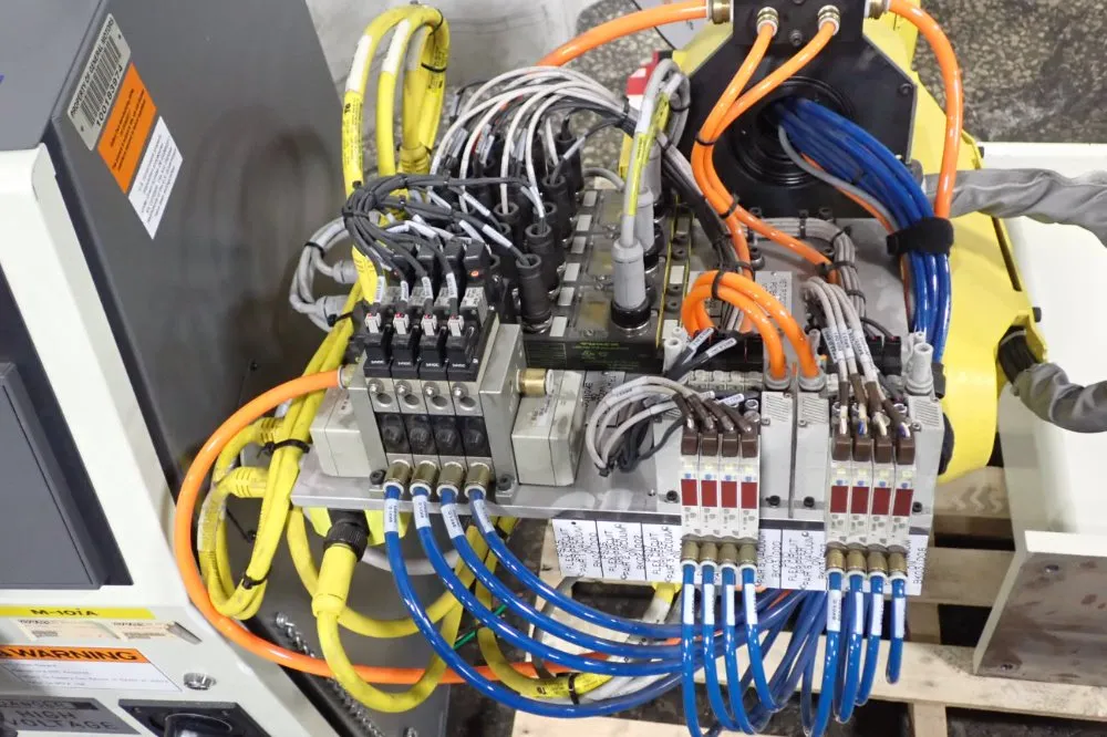 Fanuc M-10ia Robot - M-10ia