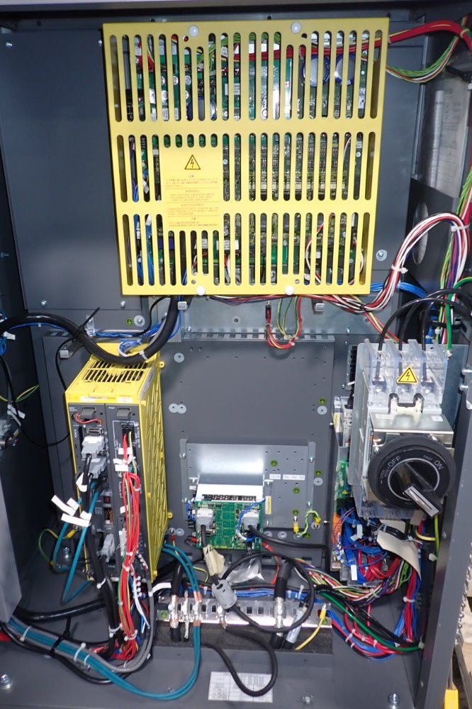 Fanuc M-10ia Robot - M-10ia