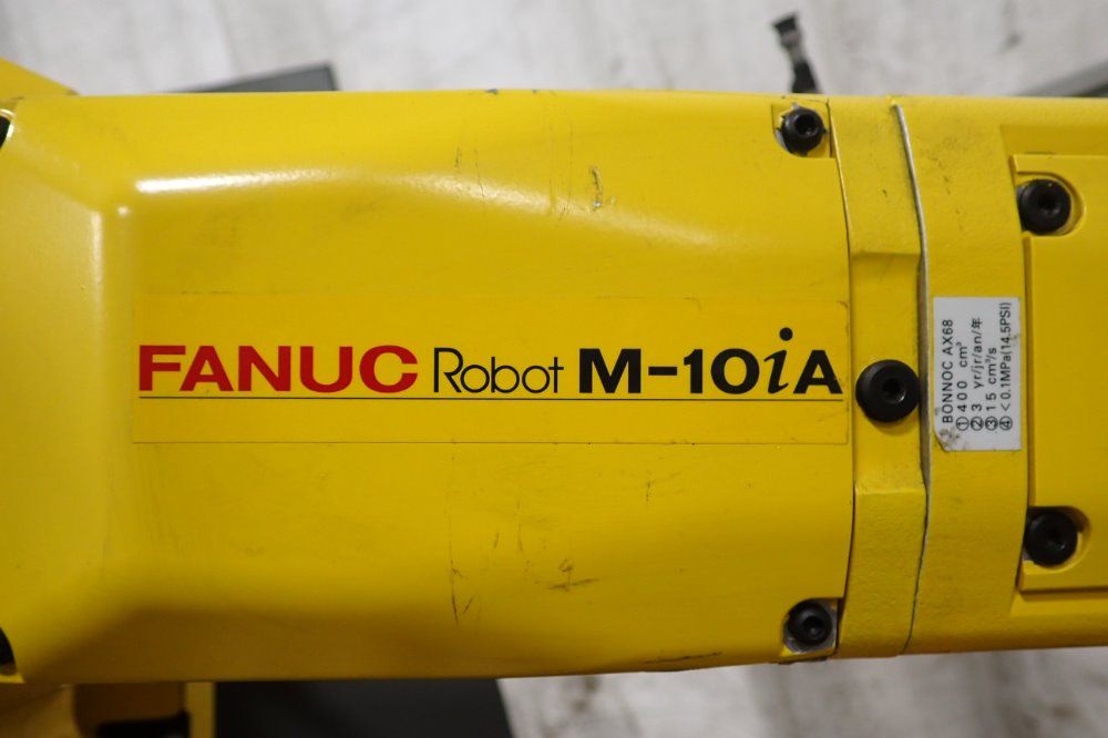 Fanuc M-10ia Robot - M-10ia