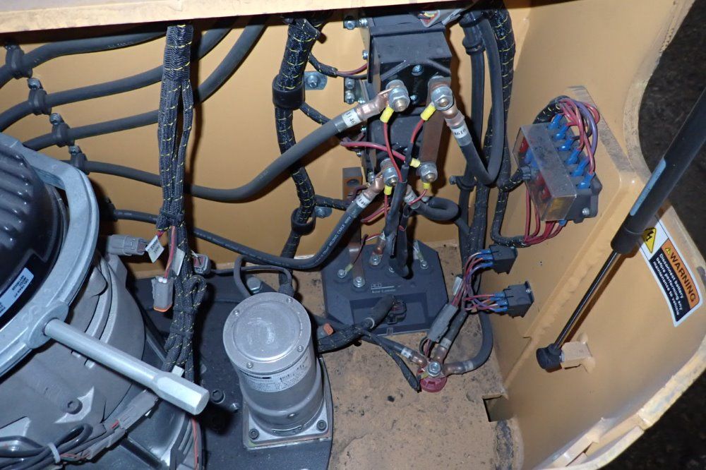 Drexel 3000 Lbs Slt30ac Electric Swingmast Forklift - Slt30ac