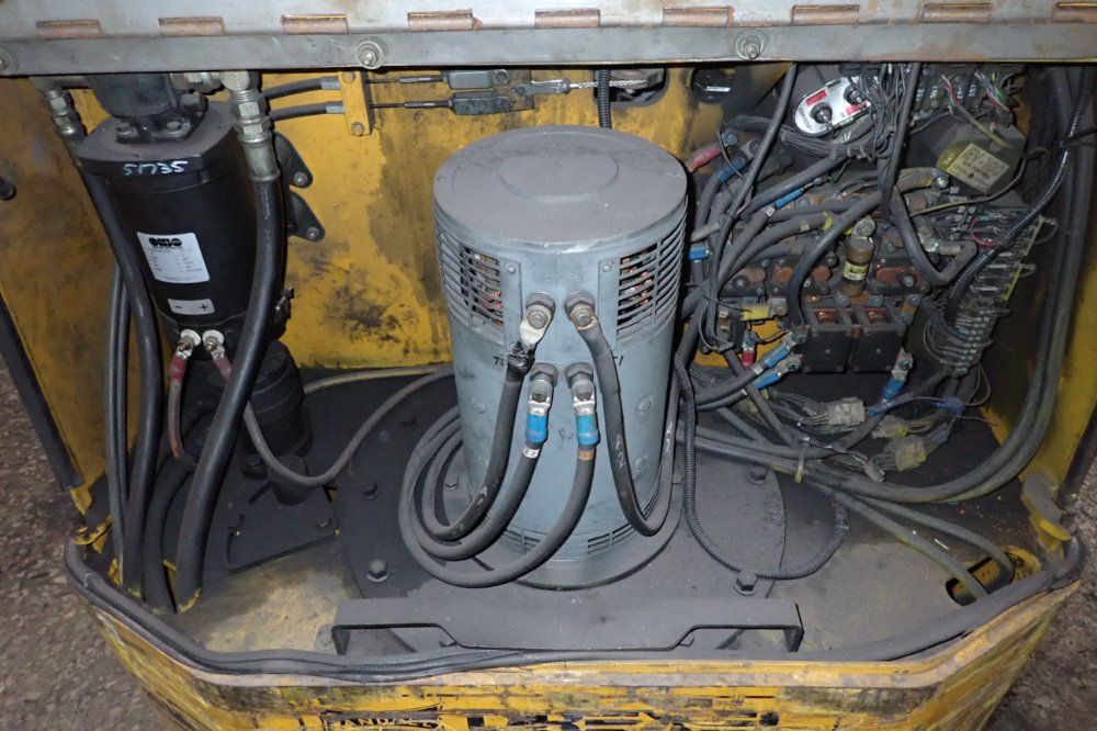 Drexel 3000 Lbs Slt30 Electric Swingmast Forklift - Slt30