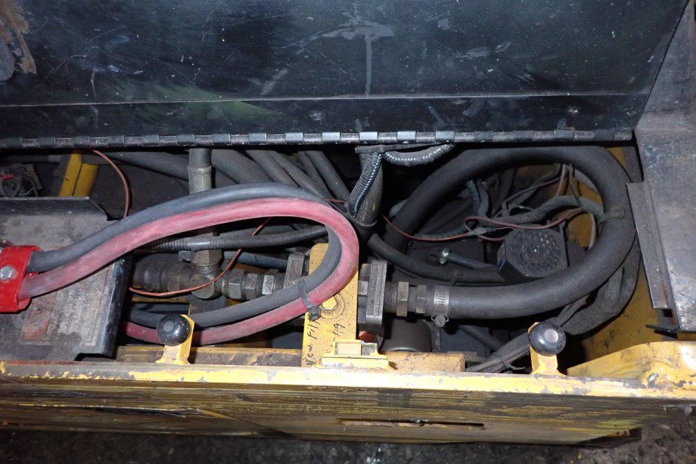 Drexel 3000 Lbs Slt30 Electric Swingmast Forklift - Slt30