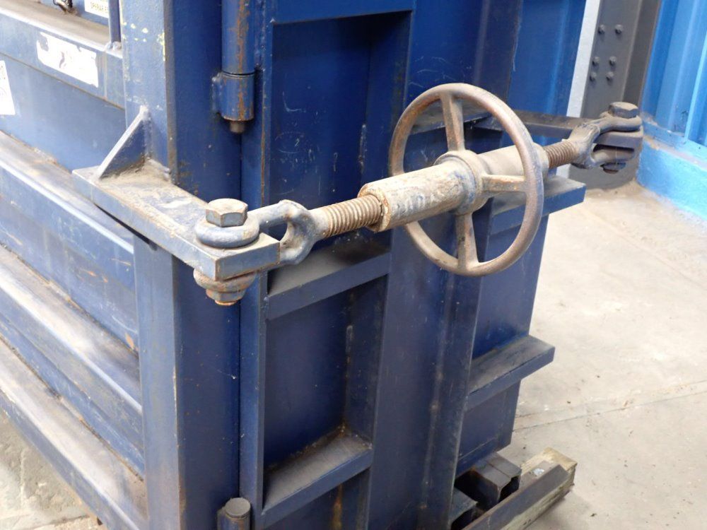 Max-pak 60" X 30" Vertical Baler - Mp60hd