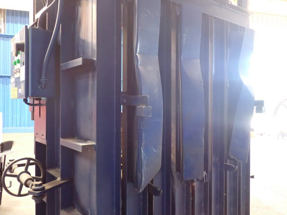 Max-pak 60" X 30" Vertical Baler - Mp60hd