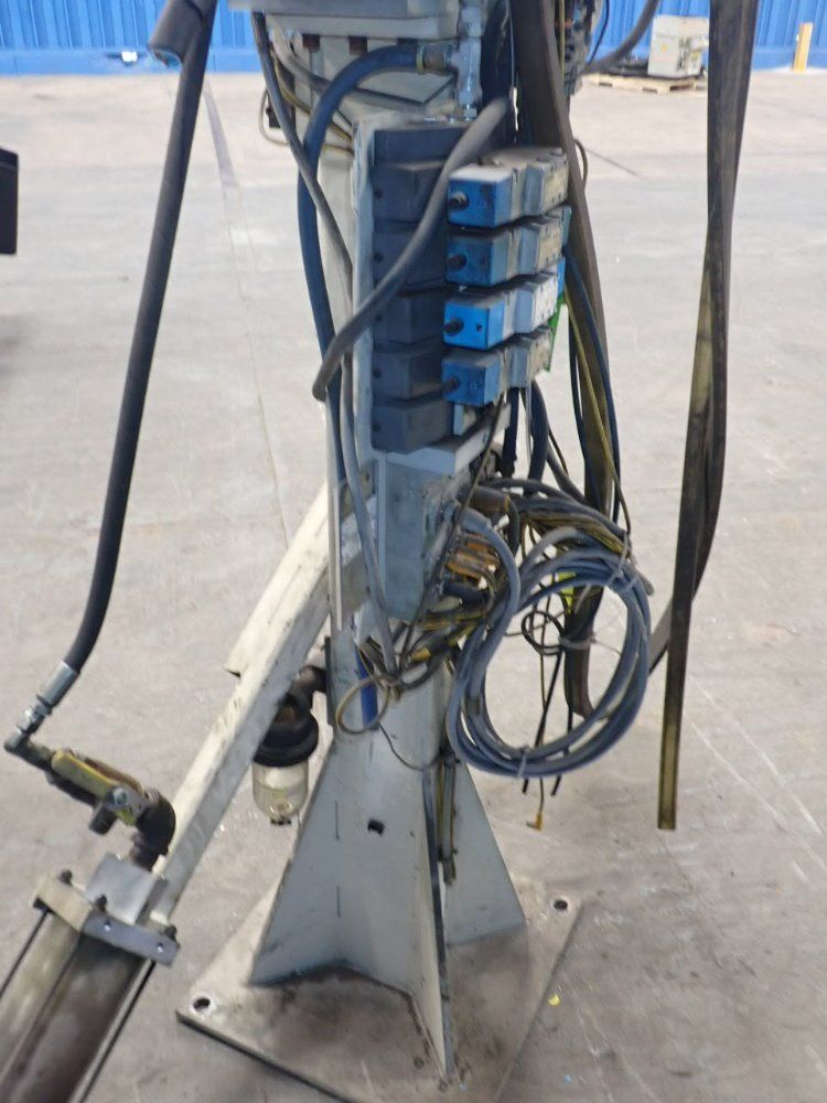 Centerline Spot Welder