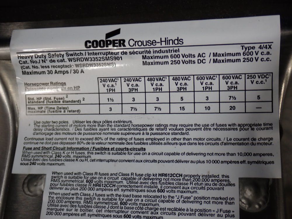 Cooper/crouse-hinds Fusible Disconnect